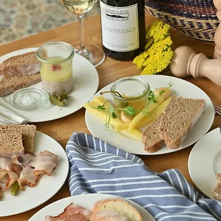 Domaine Edegger - Organic Winery Badacsony 3*