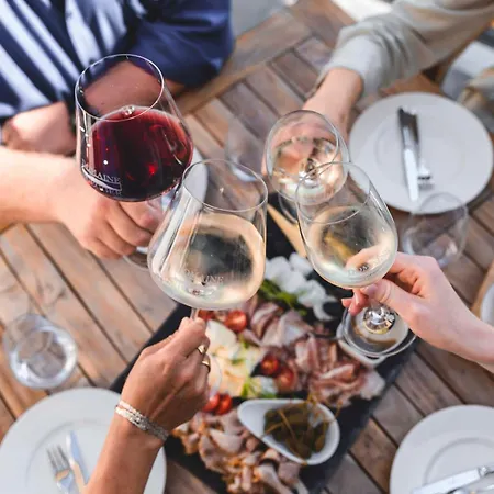 아파트호텔 Domaine Edegger - Organic Winery Badacsony