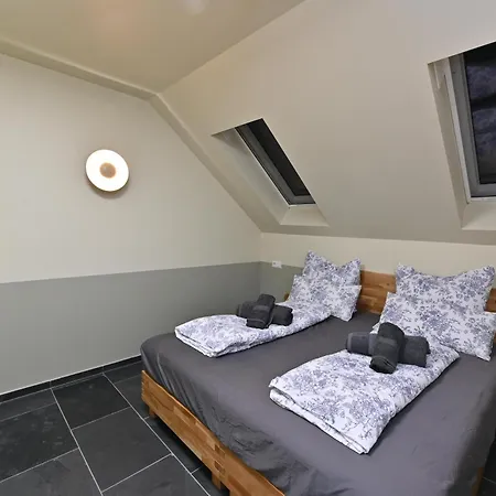 Domaine Edegger - Organic Winery Badacsony 3*