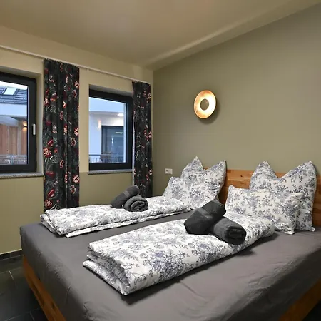 Domaine Edegger - Organic Winery Badacsony 3*