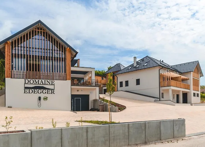 Domaine Edegger - Organic Winery Badacsony バダチョニトマイ