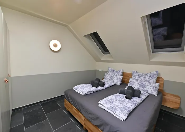 Domaine Edegger - Organic Winery Badacsony 3*