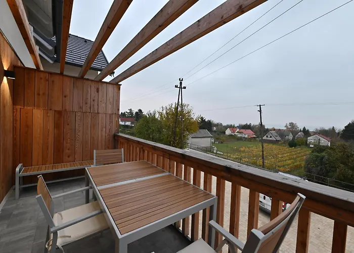 Domaine Edegger - Organic Winery Badacsony Hotel apartamentowy 3*